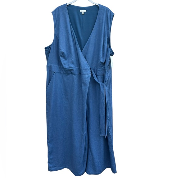 Stylish Blue Chambray Jumpsuit - Picture 1 of 7